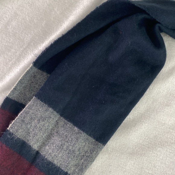 Wide colour black navy, green, and red fringe scarf - Picture 12 of 16